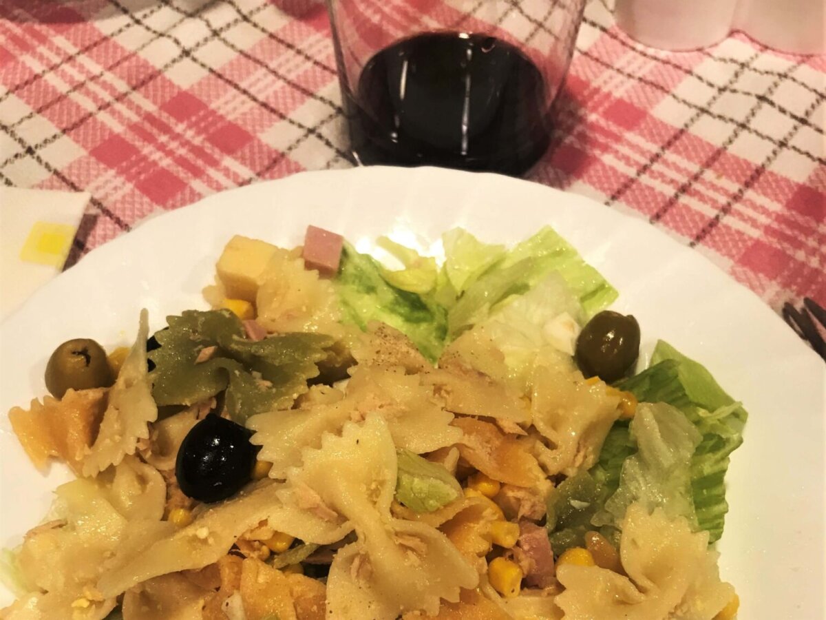 Hostel Jacques De Molay Albergue Jacques De Molay 朝聖晚餐