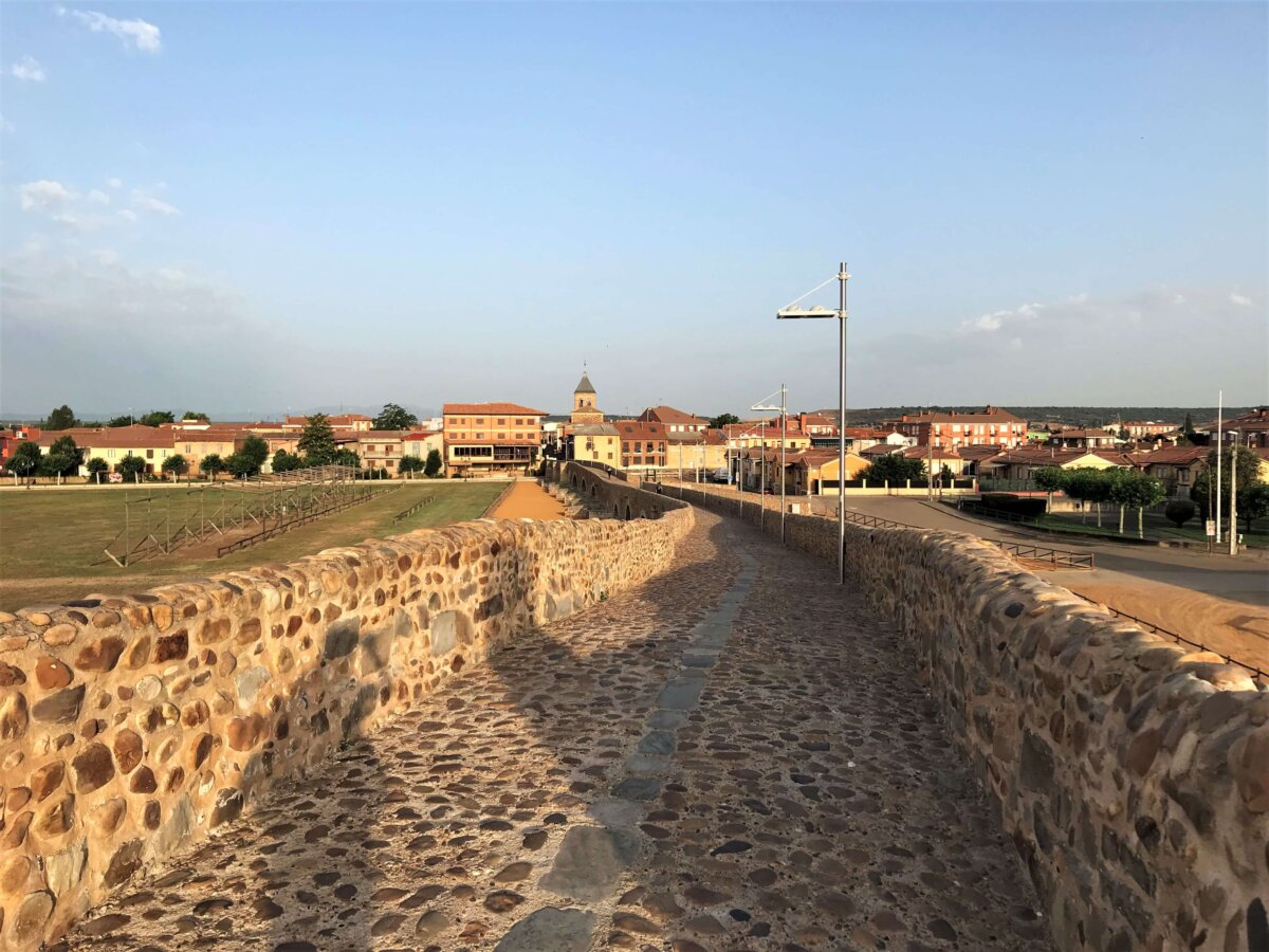 San Martín del Camino → Santibanez Valdeiglesias