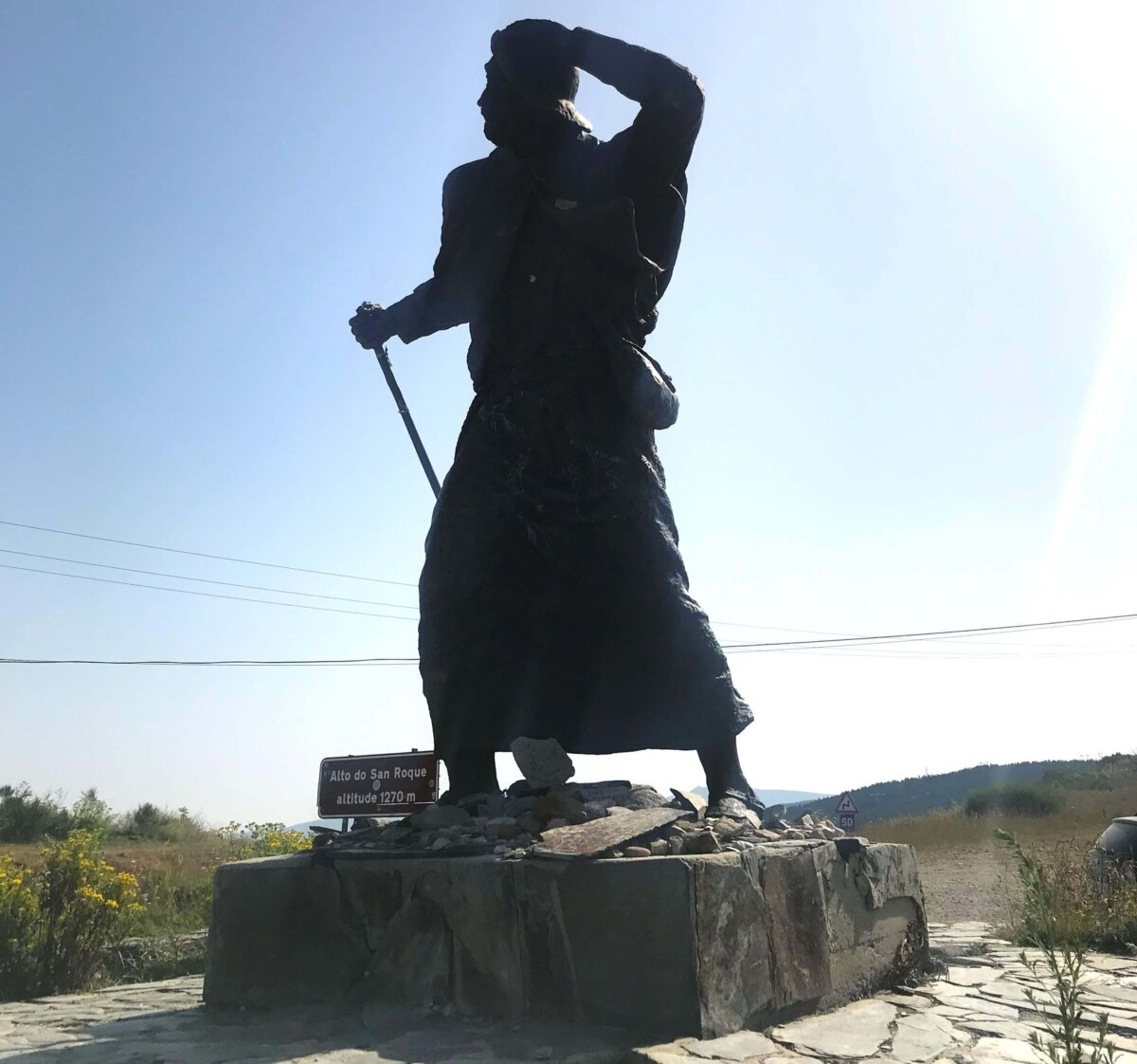 Alto de San Roque(朝聖者紀念碑)