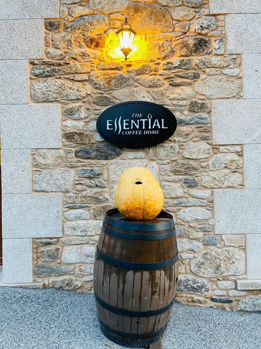 法國之路 Palas de Rei 路邊的 The Essential Coffee Home 咖啡廳